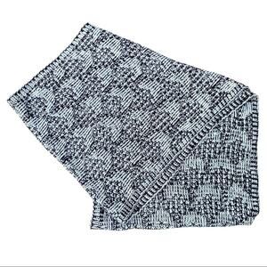 Cost Plus World Market Black And White Knit Infinity Scarf 16” x 33”